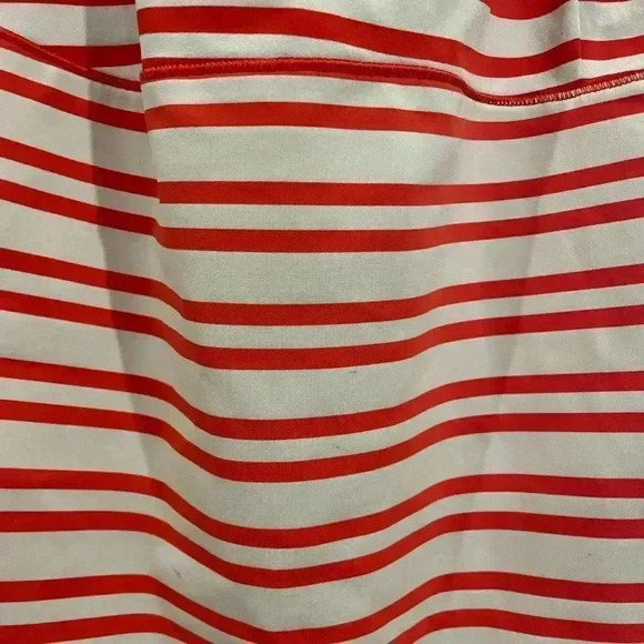 LULULEMON Track and Train Tank top Size 4 Red/white cross back - Picture 3 of 6